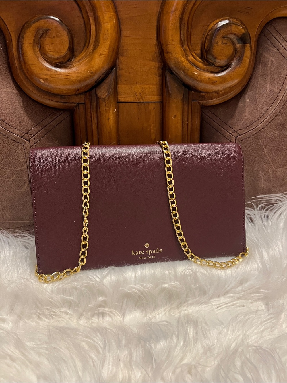 kate spade Burgundy clutch Crossbody bag chain can be  removable - Picture 13 of 13